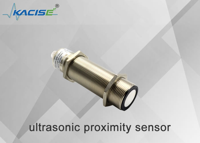 เครื่องตรวจจับระยะ ultrasonic ประเภท M30 พร้อมการคุ้มครอง IP65 และความแม่นยําสูง ≤ 1% สําหรับการวัดระดับที่แม่นยํา