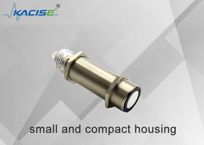 เครื่องตรวจจับระยะ ultrasonic ประเภท M30 พร้อมการคุ้มครอง IP65 และความแม่นยําสูง ≤ 1% สําหรับการวัดระดับที่แม่นยํา