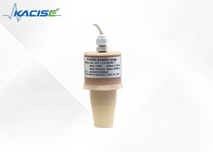 เครื่องตรวจจับระดับ Ultrasonic PVDF ที่ทนทานต่อการกัดกร่อนของ KUS ด้วยความแม่นยําสูงและการชําระค่าอุณหภูมิ