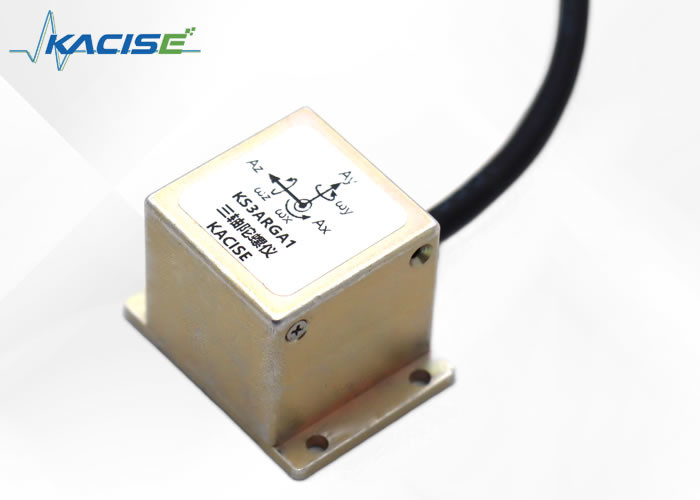 ± 250 °/s Range เครื่องยางเข็มอัตรามุมสามแกนทั่วไปที่มีช่วงอุณหภูมิการทํางาน -45 ̊+80 °C