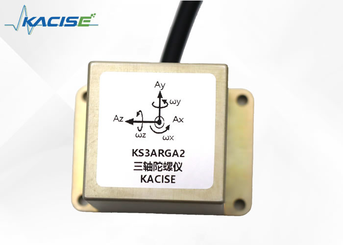เซ็นเซอร์ไจโรสโกป MEMS ในไจโรสโกปกล้องดิจิตอล, ด้วยความกว้างแบนด์ ≤100 (((Hz), ความไม่เส้นตรง ≤0.05 ((%FR)
