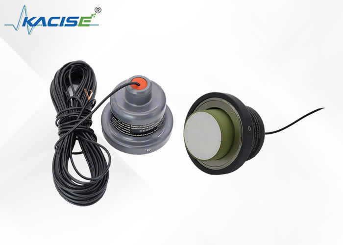 เครื่องวัดระดับของของเหลวที่ติดตั้งภายนอก จัดจอดิจิตอล สําหรับการติดตามถังกลมอุตสาหกรรม ระดับของของเหลว