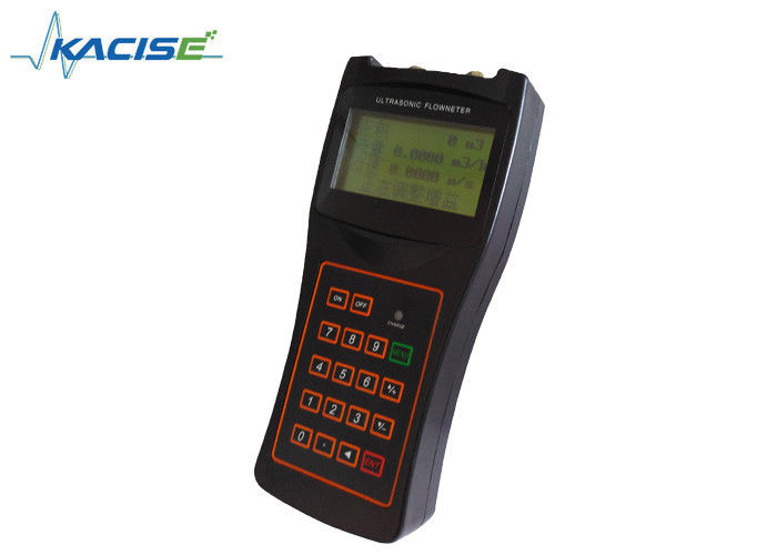 KUF2000 Series Clamp On Ultrasonic Flowmeter พร้อมการป้องกัน IP67, ช่วง DN32-DN6000 และความแม่นยำ 1%
