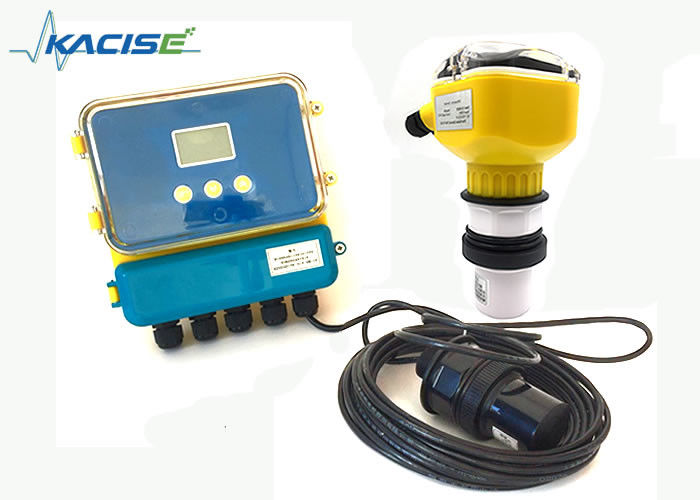 เครื่องวัดการไหลของช่องทางที่เปิดด้วยเสียงฉีด ultrasonic ที่ไม่ติดต่อ มีระยะความกว้าง 0.1L/s~99999.99m3/h และอุณหภูมิ -30°C~160°C สําหรับการวัดการไหลของแม่น้ําและช่องทาง