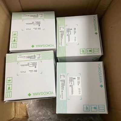 UT35A เครื่องควบคุมอุณหภูมิดิจิตอล พร้อม LCD สี 14 ภาค การควบคุมลําดับบันได และการสื่อสาร Ethernet