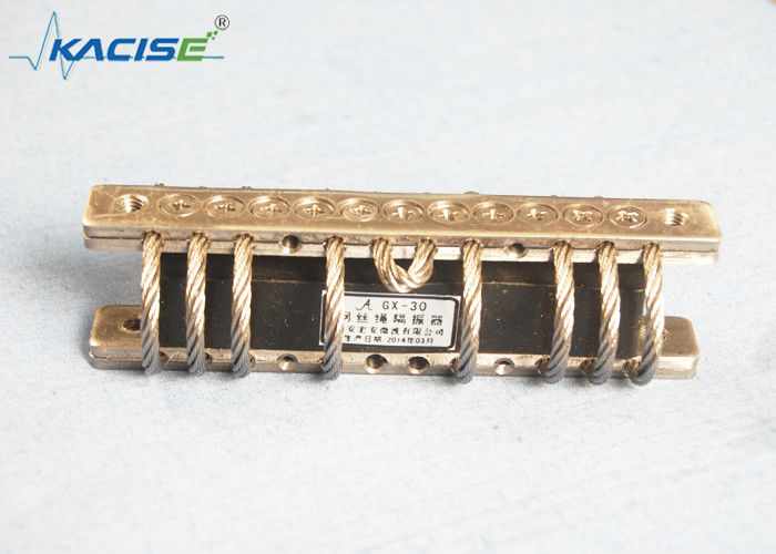 T Type Industrial Pressed Hole ตัวแยกเชือกลวดอลูมิเนียมและสแตนเลสพร้อมช่วงโหลด 3.5-2000KG และความถี่ธรรมชาติ 7Hz-15Hz