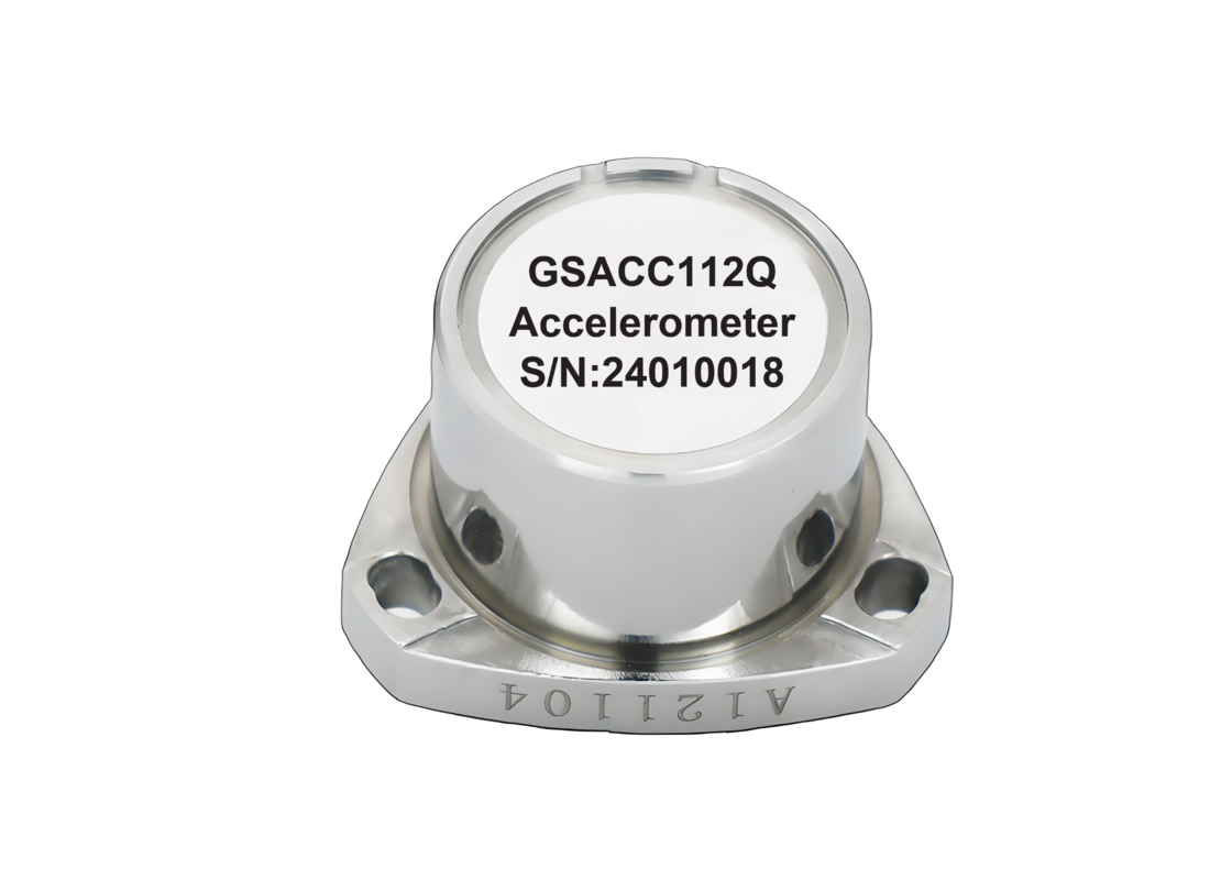 GSACC112Q เครื่องวัดความเร่งแบบยืดหยุ่นควอตซ์พร้อมช่วง ±20g, ความเสถียรของอคติ ≤10ug และเอาต์พุตแบบอะนาล็อกสำหรับการนำทางเฉื่อยที่แม่นยำ